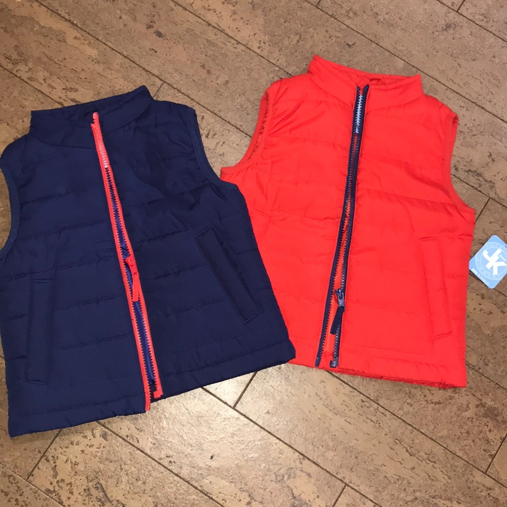 JK 3T plush vest red and navy